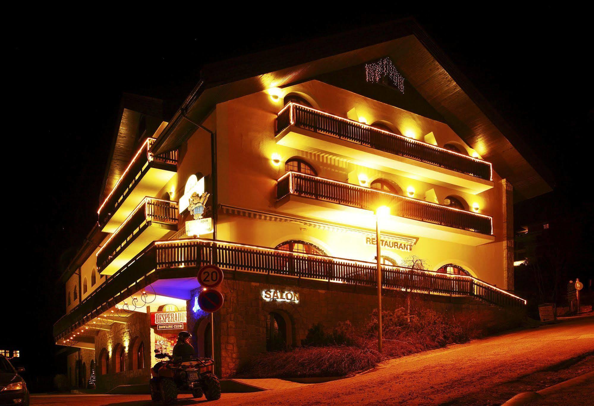 Wellness Hotel Windsor Spindleruv Mlyn Exterior photo